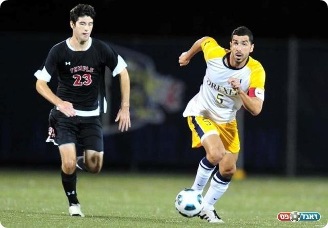 הזדמנות חד פעמית. בובליל (מימין) בפעולה בקולג' (יח"צ)